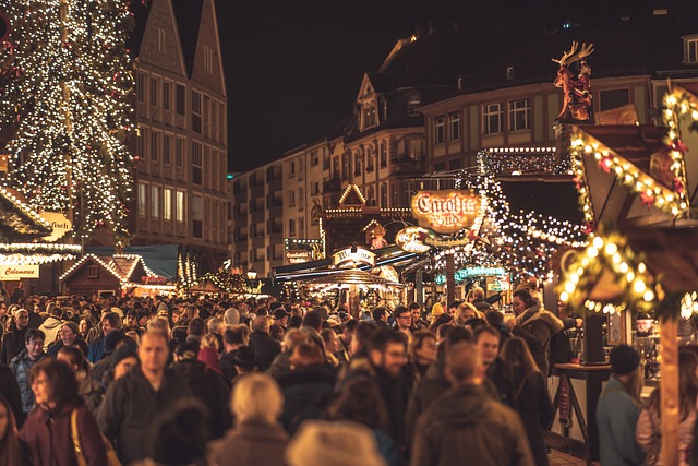 Frankfurts julmarknad som är en årligt förekommande tradition som lockar massivs med besökare från hela världen.